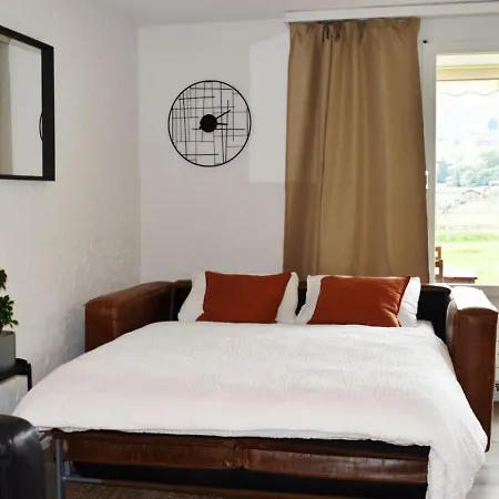 Hillcrest Lakeview Close To Interlaken דירה