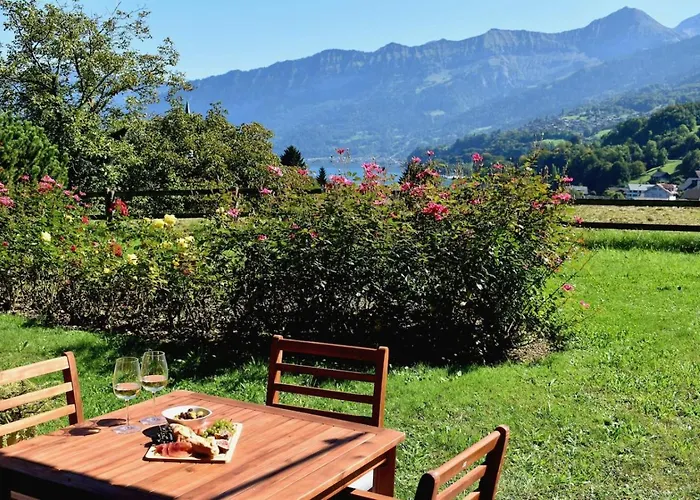Hillcrest Lakeview Close To Interlaken שפיץ