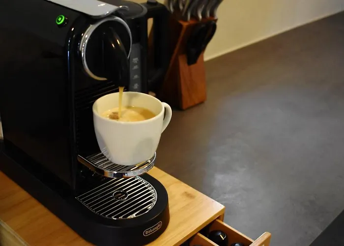 Hillcrest Lakeview Close To Interlaken דירה שפיץ